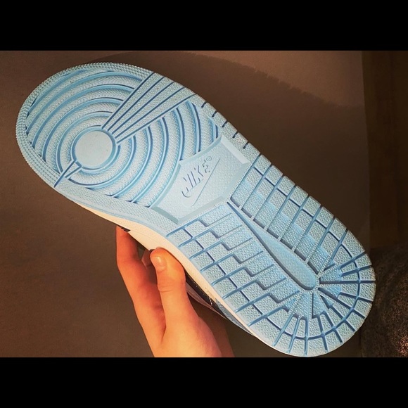 Air jordan retro 1 “blue chill”🤤 - Picture 5 of 8